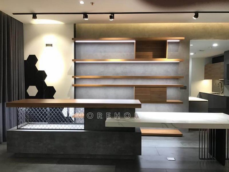 Công trình hình ảnh thi công nội thất penthouse cao cấp khu vực bàn ăn hiện đại Skylake Phạm Hùng